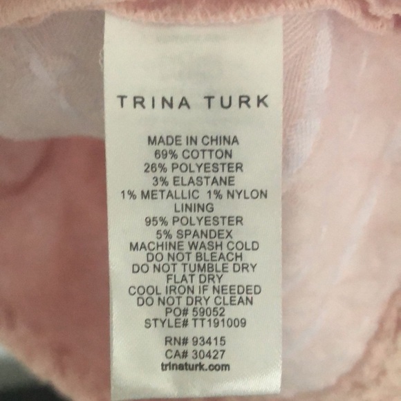 NEW Trina Turk Textured Floral Lined Feminine Pink Midi Stretchy Size 0 Dress - Picture 15 of 16
